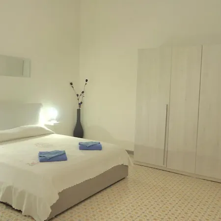 Eracles House Near Ortigia Island Apartamento *