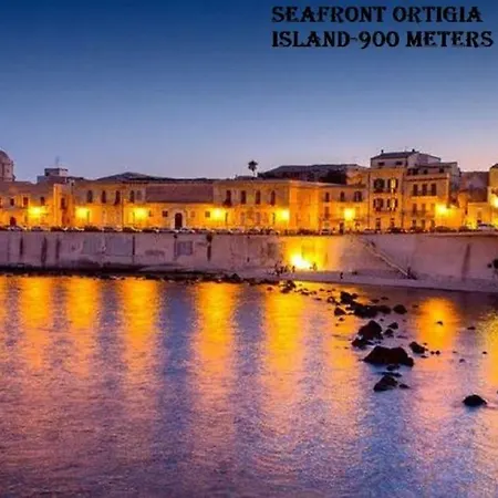 Eracles House Near Ortigia Island