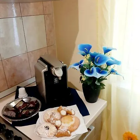 Eracles House Near Ortigia Island